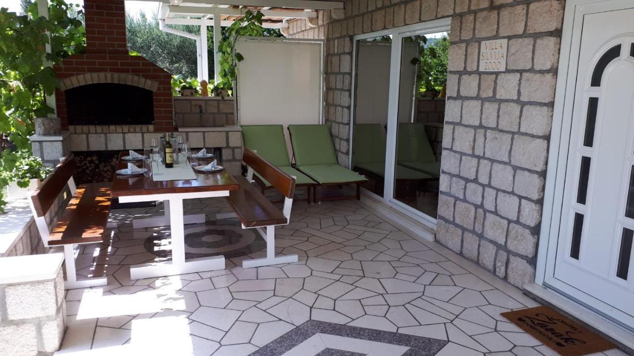 Villa Silvija Mlini Bagian luar foto