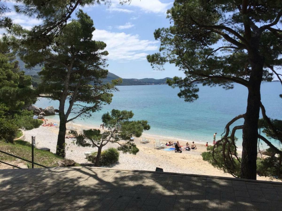 Villa Silvija Mlini Bagian luar foto